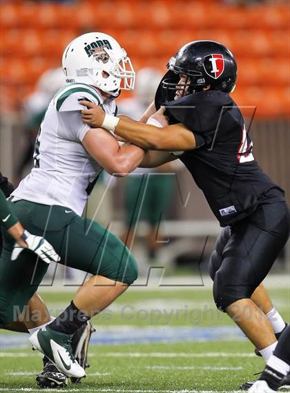 Thumbnail 2 in Konawaena vs. 'Iolani photogallery.