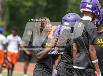 Thumbnail 3 in New Albany vs DeSoto Central (U of Memphis 7v7) photogallery.