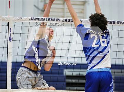Thumbnail 3 in Thornton @ James Irwin photogallery.