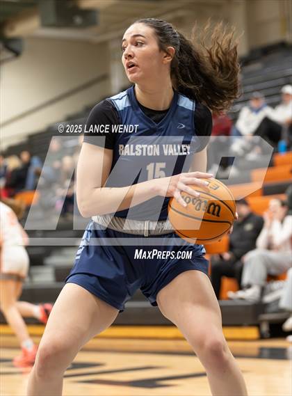 Thumbnail 1 in Ralston Valley @ Lakewood photogallery.