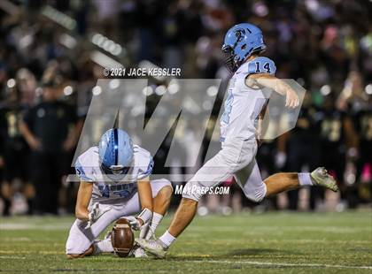 Thumbnail 3 in Saugus @ Golden Valley photogallery.