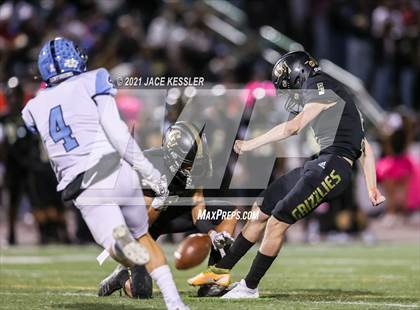 Thumbnail 3 in Saugus @ Golden Valley photogallery.