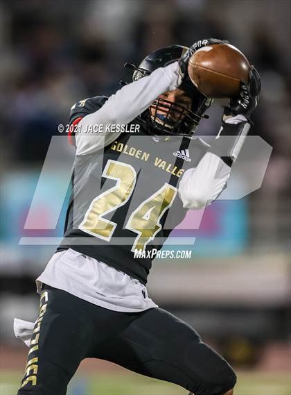 Thumbnail 3 in Saugus @ Golden Valley photogallery.