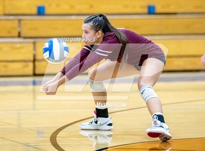 Thumbnail 3 in Whitney @ Rocklin photogallery.