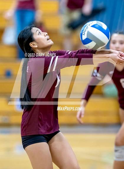 Thumbnail 2 in Whitney @ Rocklin photogallery.