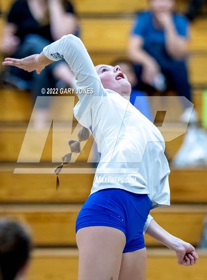 Thumbnail 1 in Whitney @ Rocklin photogallery.
