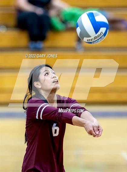 Thumbnail 2 in Whitney @ Rocklin photogallery.