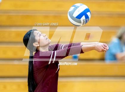 Thumbnail 1 in Whitney @ Rocklin photogallery.