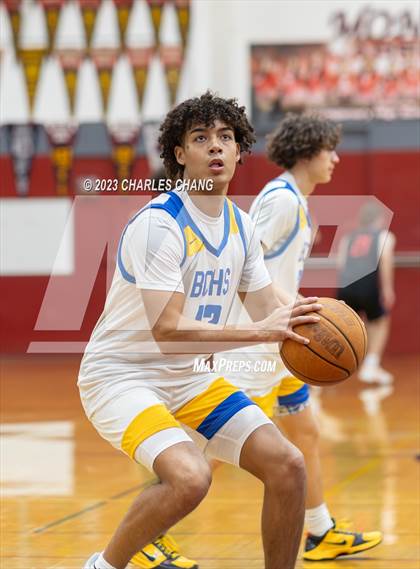 Thumbnail 2 in Analy vs Bakersfield Christian (Russ Peterich Viking Tippoff Classic) photogallery.