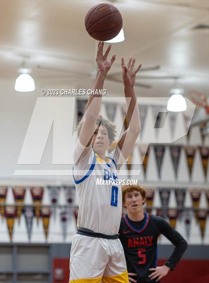 Thumbnail 2 in Analy vs Bakersfield Christian (Russ Peterich Viking Tippoff Classic) photogallery.