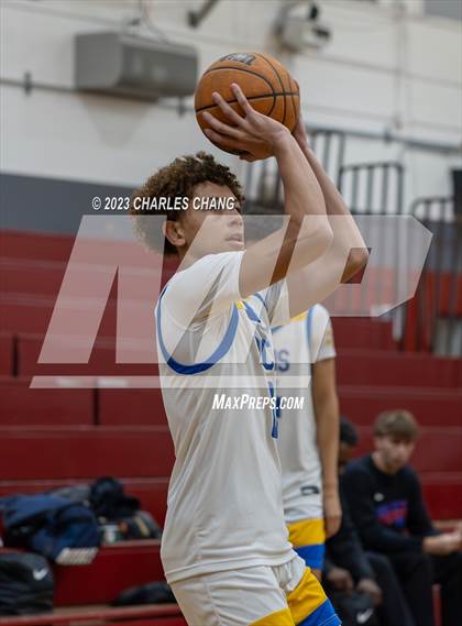 Thumbnail 2 in Analy vs Bakersfield Christian (Russ Peterich Viking Tippoff Classic) photogallery.