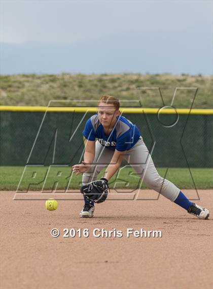Thumbnail 3 in Pueblo Central @ Falcon photogallery.