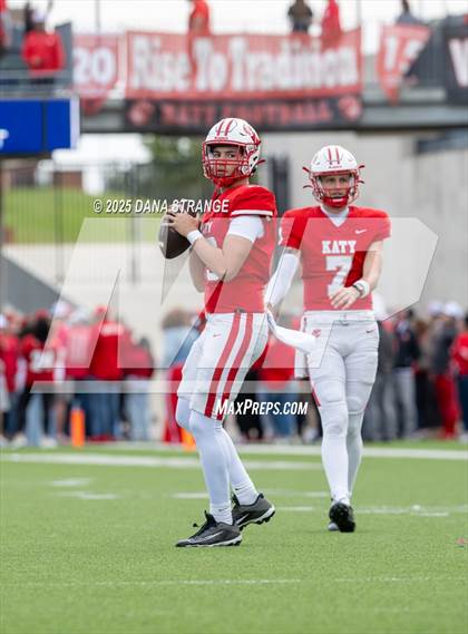 Thumbnail 2 in Summer Creek @ Katy (UIL 6A D2 Football Region) photogallery.