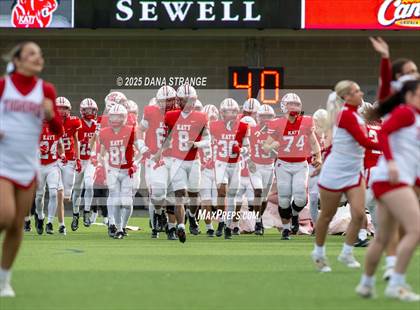 Thumbnail 3 in Summer Creek @ Katy (UIL 6A D2 Football Region) photogallery.