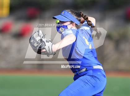 Thumbnail 1 in Aloha @ Jesuit photogallery.