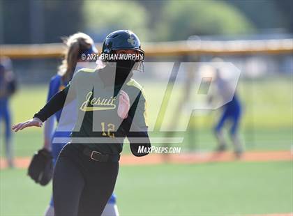 Thumbnail 2 in Aloha @ Jesuit photogallery.