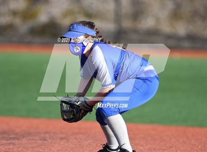 Thumbnail 1 in Aloha @ Jesuit photogallery.