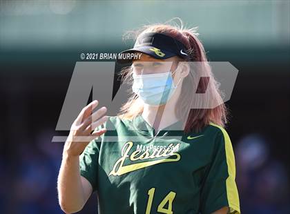 Thumbnail 2 in Aloha @ Jesuit photogallery.
