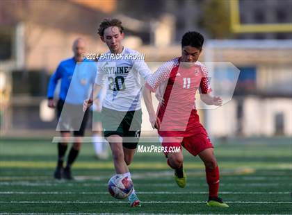 Thumbnail 2 in Skyline vs Newport (WIAA 4A District 1/2 Playoff) photogallery.