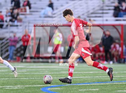 Thumbnail 1 in Skyline vs Newport (WIAA 4A District 1/2 Playoff) photogallery.