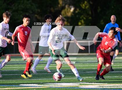 Thumbnail 1 in Skyline vs Newport (WIAA 4A District 1/2 Playoff) photogallery.