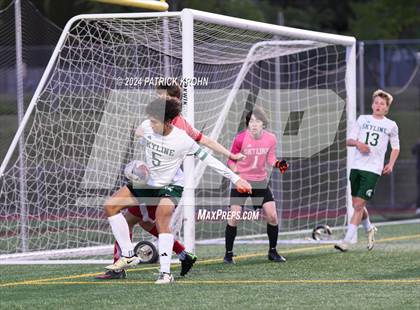 Thumbnail 1 in Skyline vs Newport (WIAA 4A District 1/2 Playoff) photogallery.