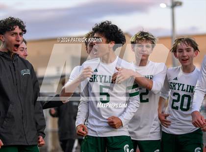Thumbnail 2 in Skyline vs Newport (WIAA 4A District 1/2 Playoff) photogallery.