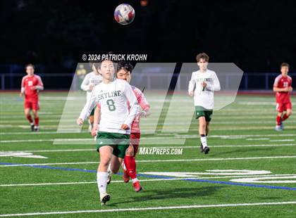 Thumbnail 2 in Skyline vs Newport (WIAA 4A District 1/2 Playoff) photogallery.