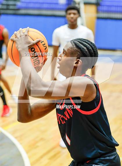Thumbnail 2 in Peachtree Ridge vs. Dutchtown (Tournament of Champions) photogallery.