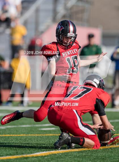 Thumbnail 2 in Huntley vs. Fremd (IHSA Class 8A Playoffs) photogallery.