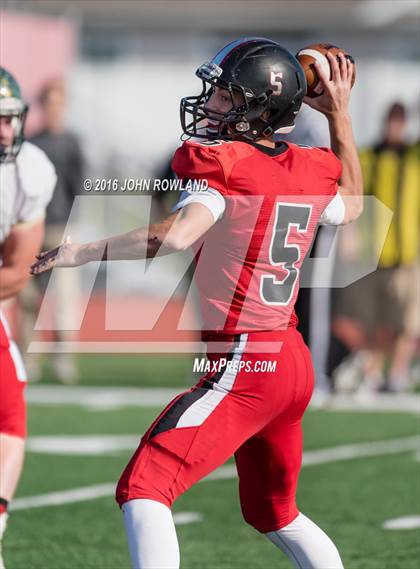 Thumbnail 1 in Huntley vs. Fremd (IHSA Class 8A Playoffs) photogallery.