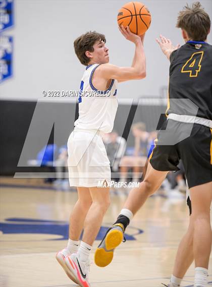 Thumbnail 1 in Prescott vs Mesquite (AIA 4A Round 1 Playoff) photogallery.