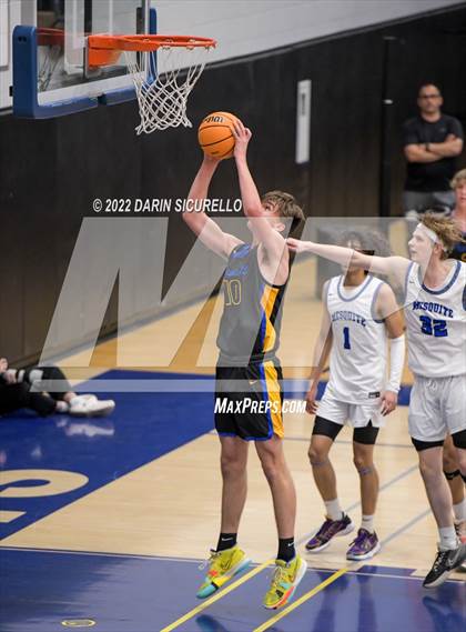 Thumbnail 1 in Prescott vs Mesquite (AIA 4A Round 1 Playoff) photogallery.