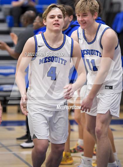 Thumbnail 1 in Prescott vs Mesquite (AIA 4A Round 1 Playoff) photogallery.