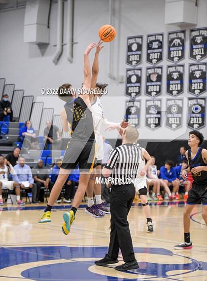 Thumbnail 3 in Prescott vs Mesquite (AIA 4A Round 1 Playoff) photogallery.