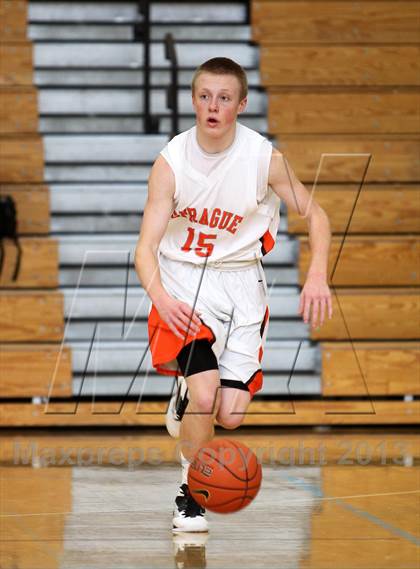 Thumbnail 2 in Jefferson vs Sprague (Les Schwab Invitational) photogallery.