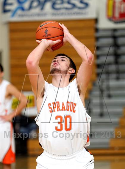 Thumbnail 1 in Jefferson vs Sprague (Les Schwab Invitational) photogallery.