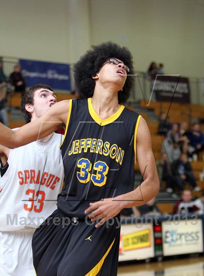 Thumbnail 2 in Jefferson vs Sprague (Les Schwab Invitational) photogallery.