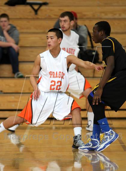Thumbnail 3 in Jefferson vs Sprague (Les Schwab Invitational) photogallery.