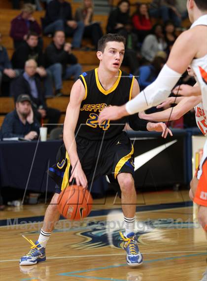 Thumbnail 1 in Jefferson vs Sprague (Les Schwab Invitational) photogallery.