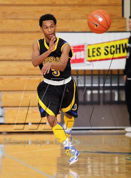Thumbnail 1 in Jefferson vs Sprague (Les Schwab Invitational) photogallery.