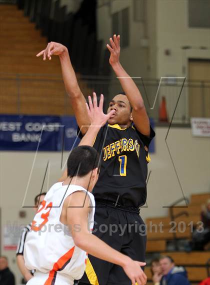 Thumbnail 3 in Jefferson vs Sprague (Les Schwab Invitational) photogallery.