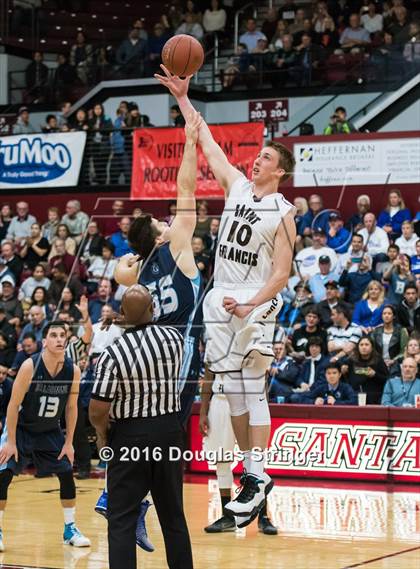 Thumbnail 2 in Saint Francis vs. Bellarmine College Prep (CIF CCS Open Division Final) photogallery.