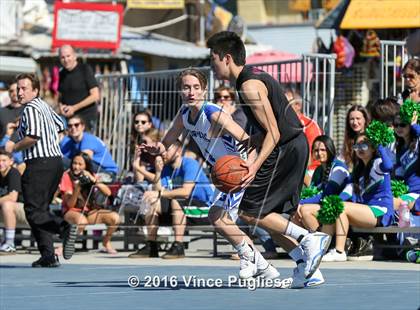 Thumbnail 1 in Pacifica Christian/Santa Monica vs. Albert Einstein Academy (Venice Beach Outdoor Classic) photogallery.