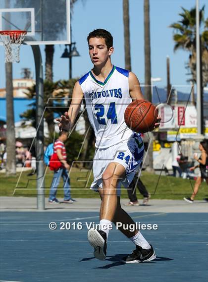 Thumbnail 1 in Pacifica Christian/Santa Monica vs. Albert Einstein Academy (Venice Beach Outdoor Classic) photogallery.