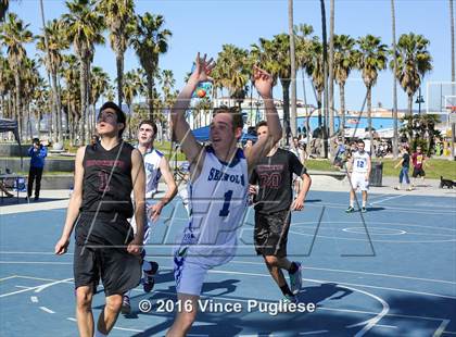 Thumbnail 1 in Pacifica Christian/Santa Monica vs. Albert Einstein Academy (Venice Beach Outdoor Classic) photogallery.