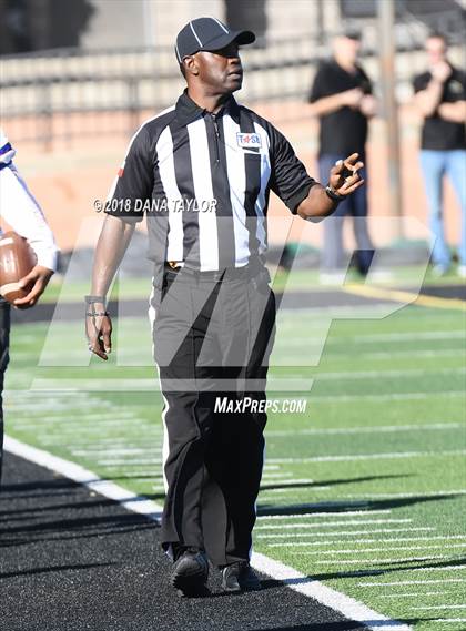 Thumbnail 3 in Birdville vs. Cooper (UIL 5A Area Playoff) photogallery.