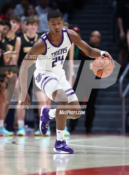 Thumbnail 2 in Centerville vs Pickerington Central (OHSAA D1 Final)  photogallery.