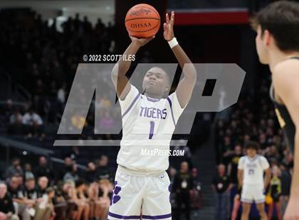Thumbnail 3 in Centerville vs Pickerington Central (OHSAA D1 Final)  photogallery.