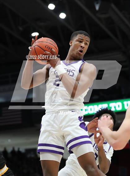 Thumbnail 1 in Centerville vs Pickerington Central (OHSAA D1 Final)  photogallery.
